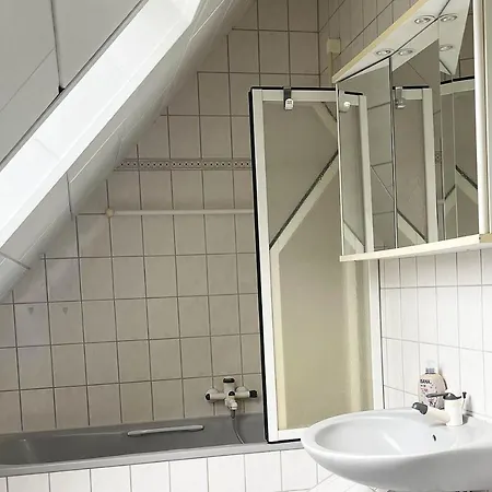 Work & In سيغبورغ