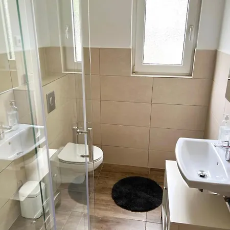 Work & In سيغبورغ