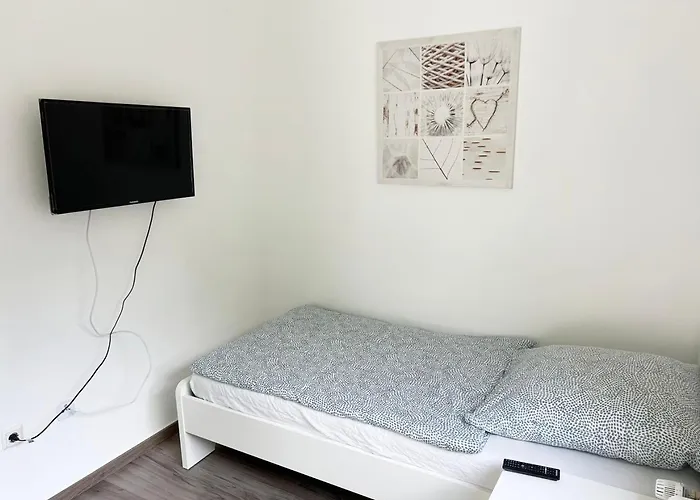 Apartman Work & In *