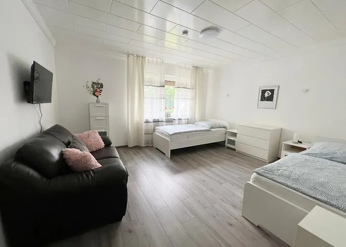 Apartman Work & In *